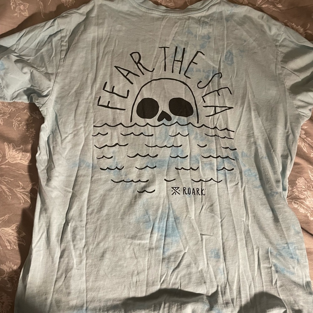 Roark Fear the Sea Shirt Medium